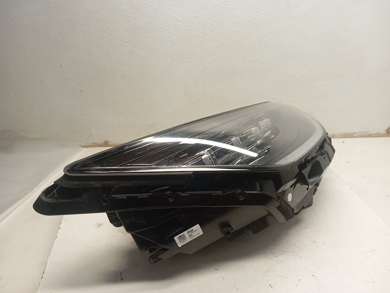 Part image 4
