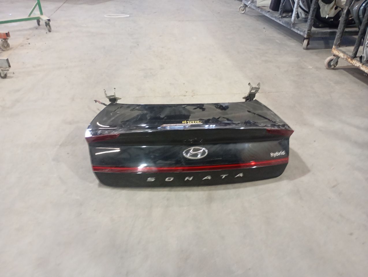 Part image 4