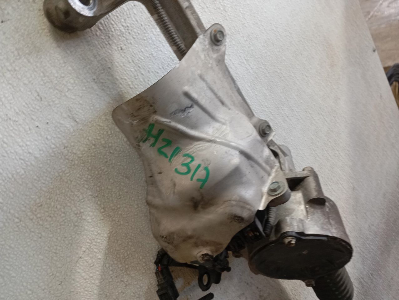 Part image 8
