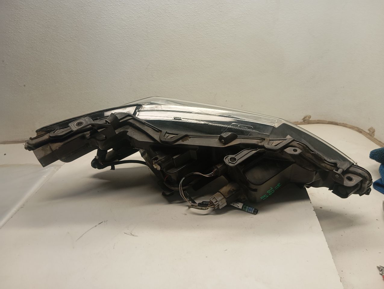 Part image 3