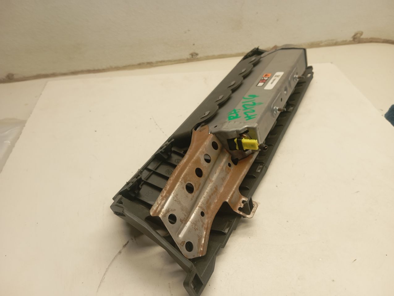 Part image 2