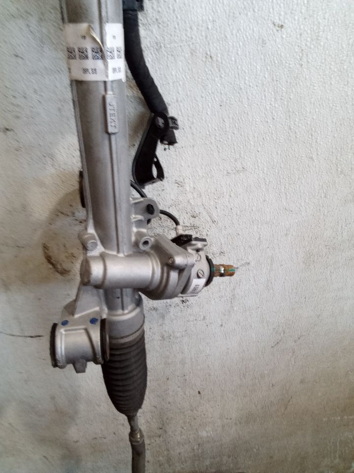Part image 6