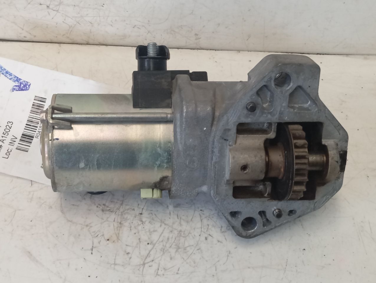 Part image 3