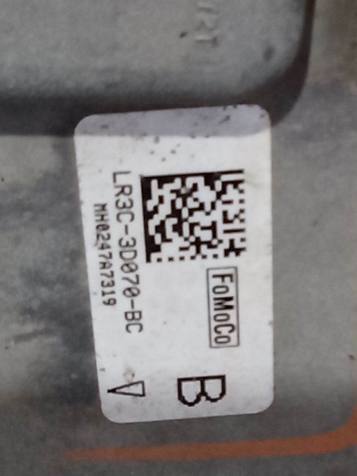 Part image 9