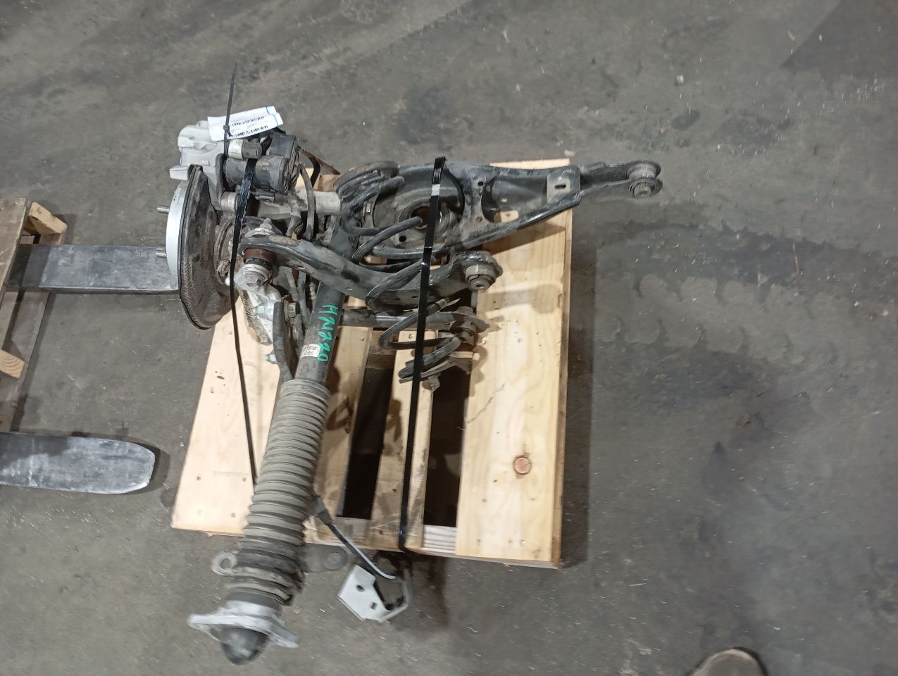 Part image 3