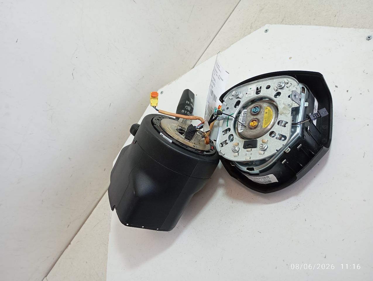 Part image 1