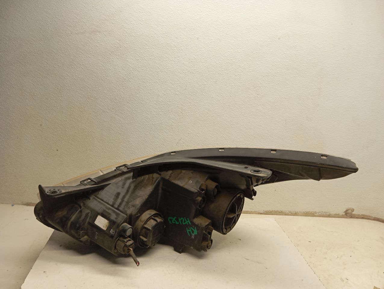 Part image 3