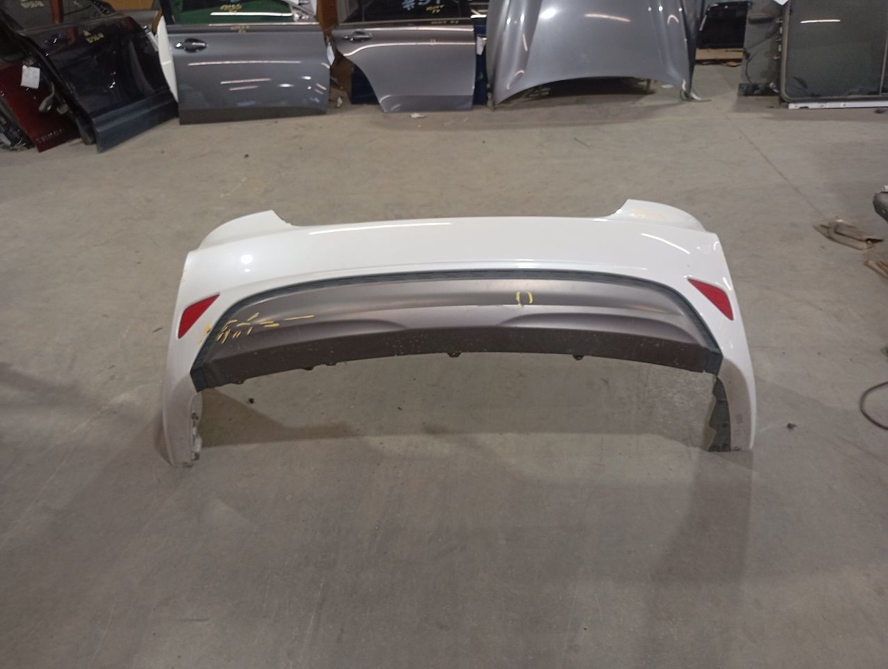 Part image 3