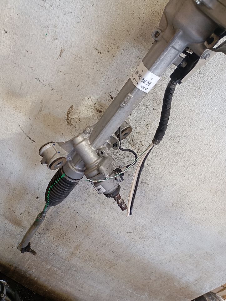 Part image 4