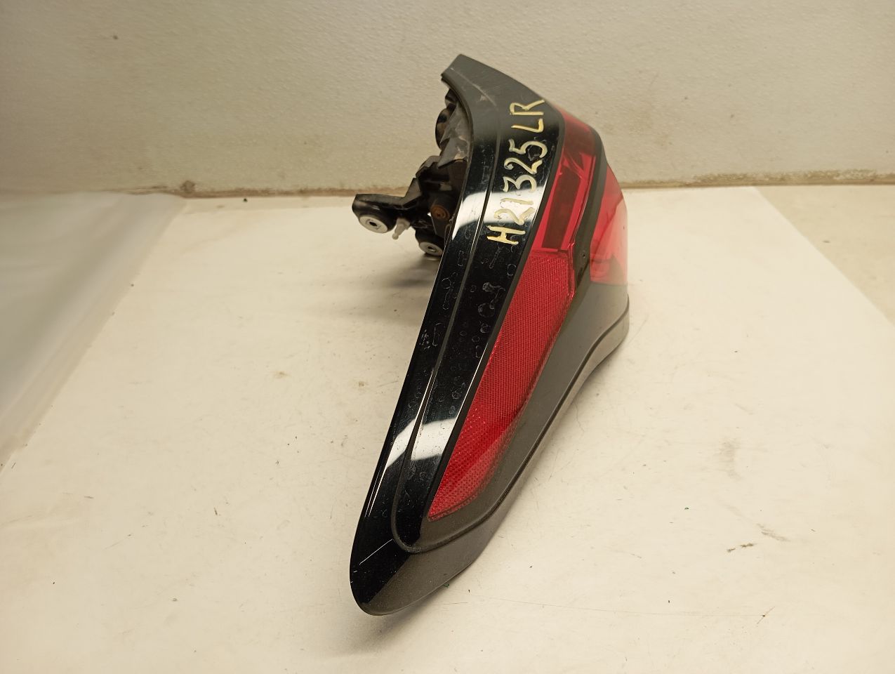 Part image 4