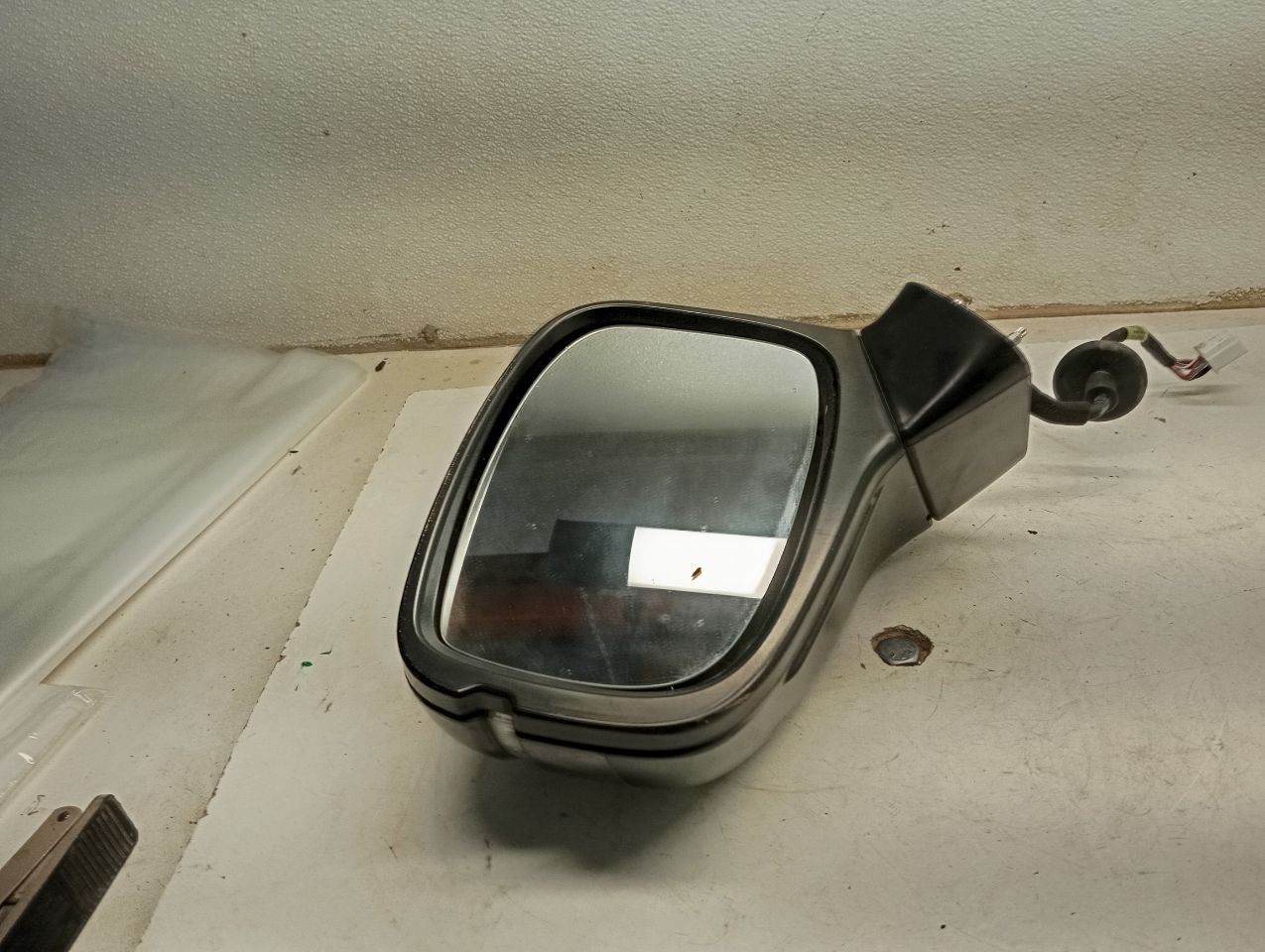 Part image 7