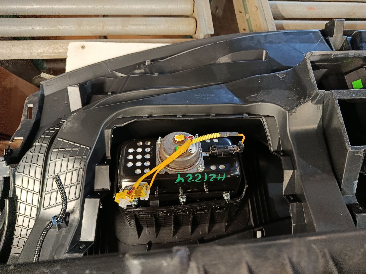 Part image 5