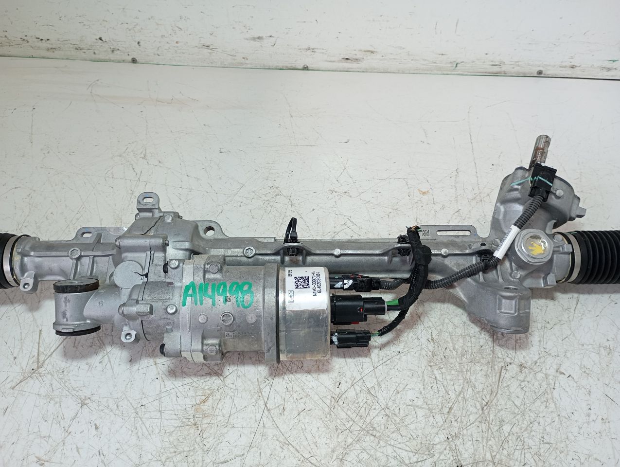 Part image 3