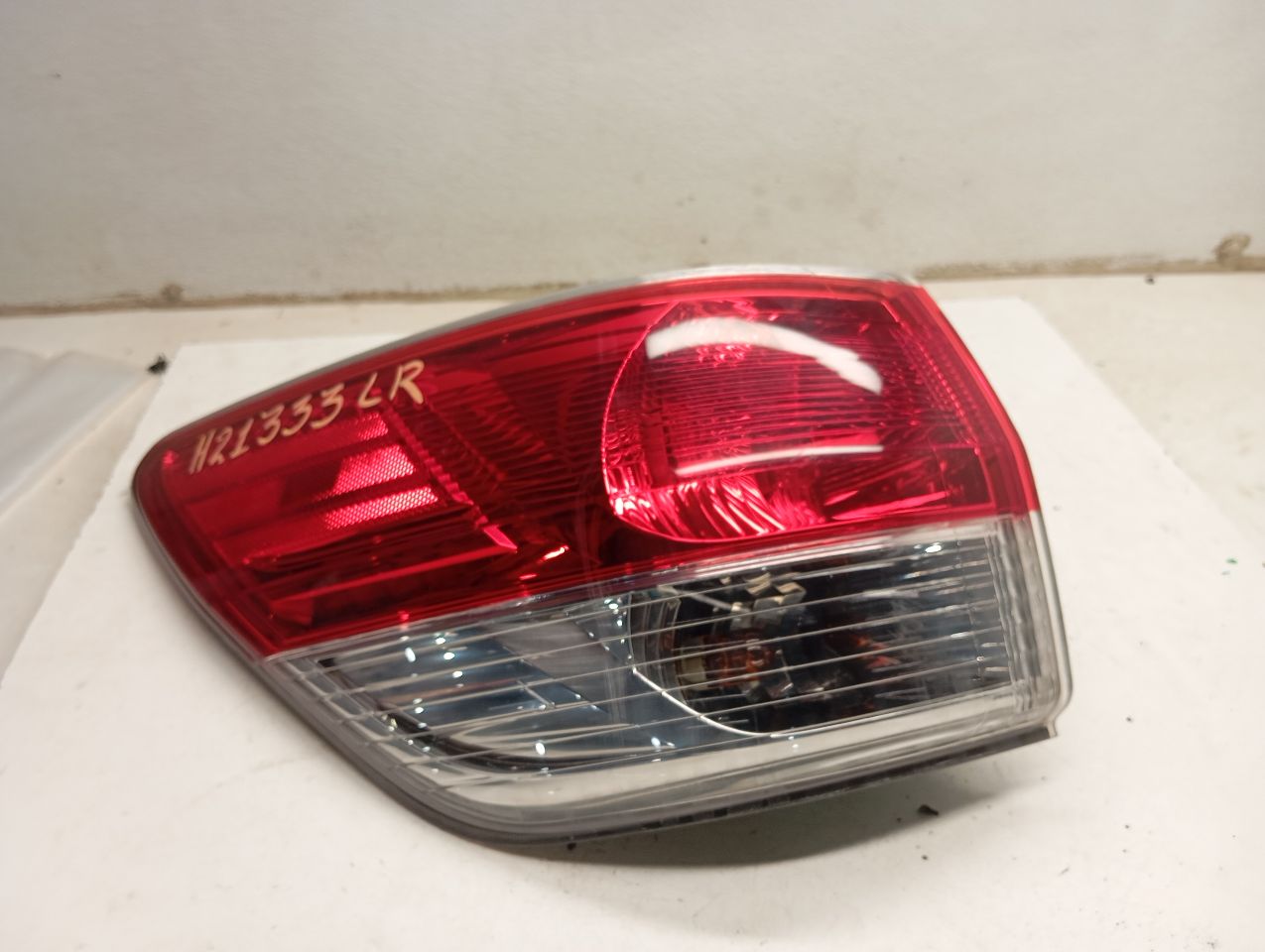 2014 Nissan PATHFINDER Tail Lamp