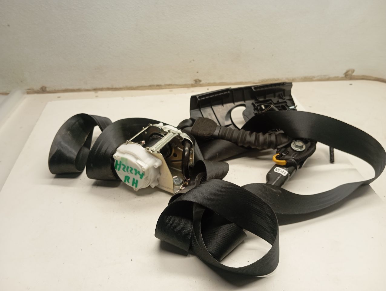 Part image 1