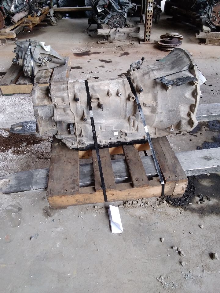 Part image 9