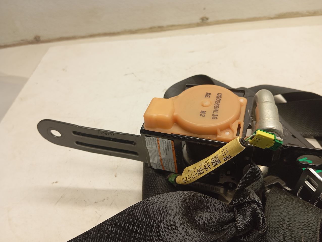 Used 2017 Honda FIT retractor - Stock #H21236
