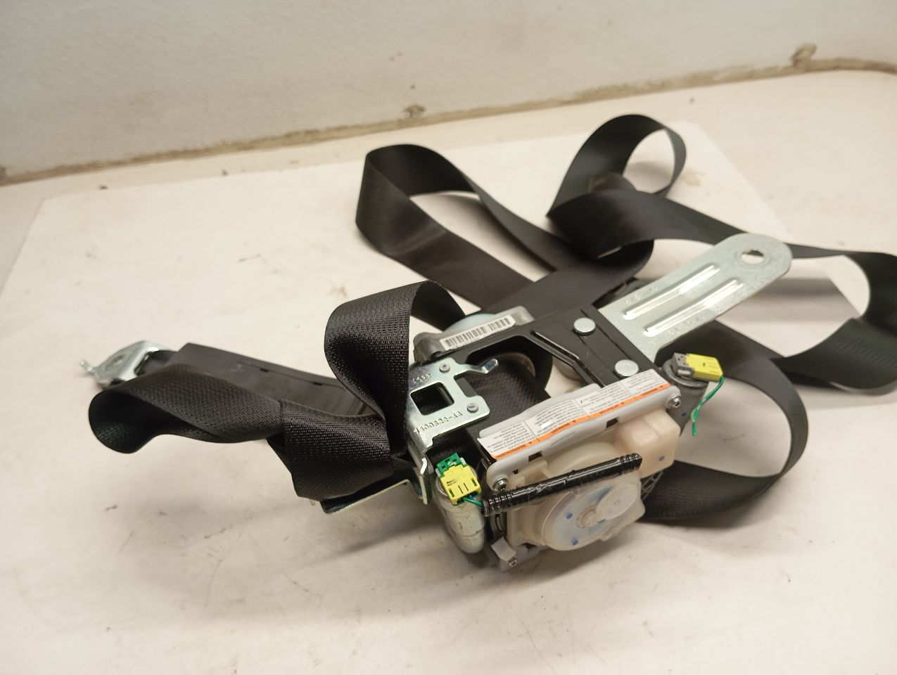 Used 2017 Honda FIT retractor - Stock #H21236