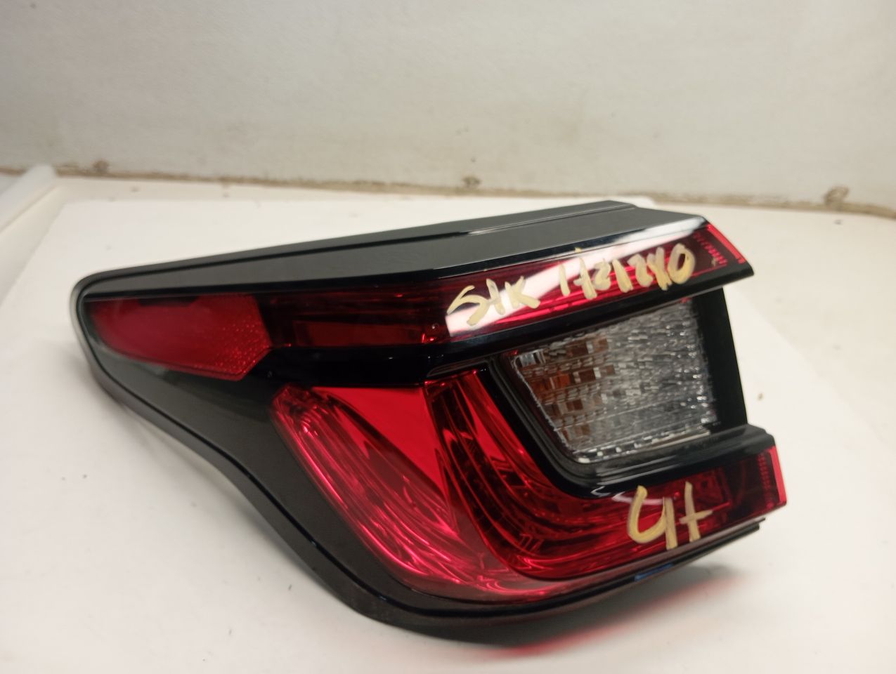 2024 Subaru XV CROSSTREK Tail Lamp