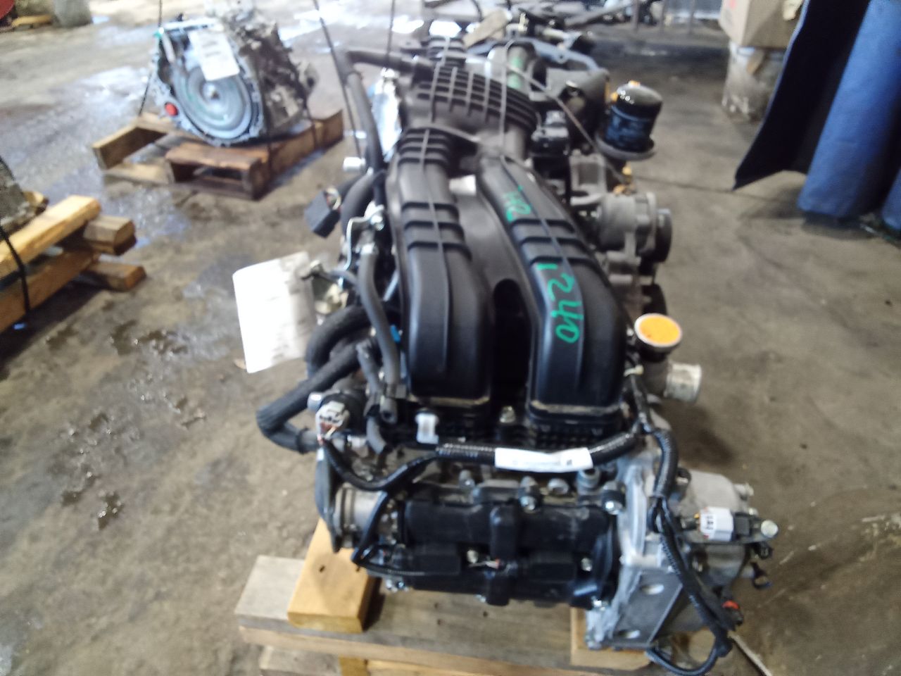 Part image 3
