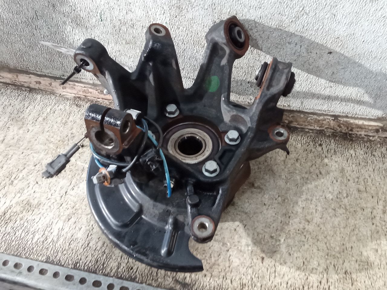 Part image 3