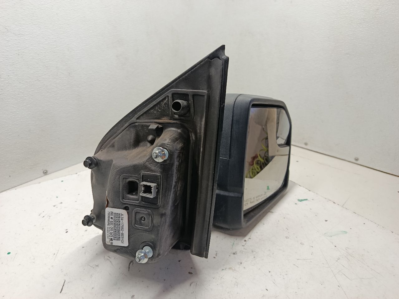 Part image 4