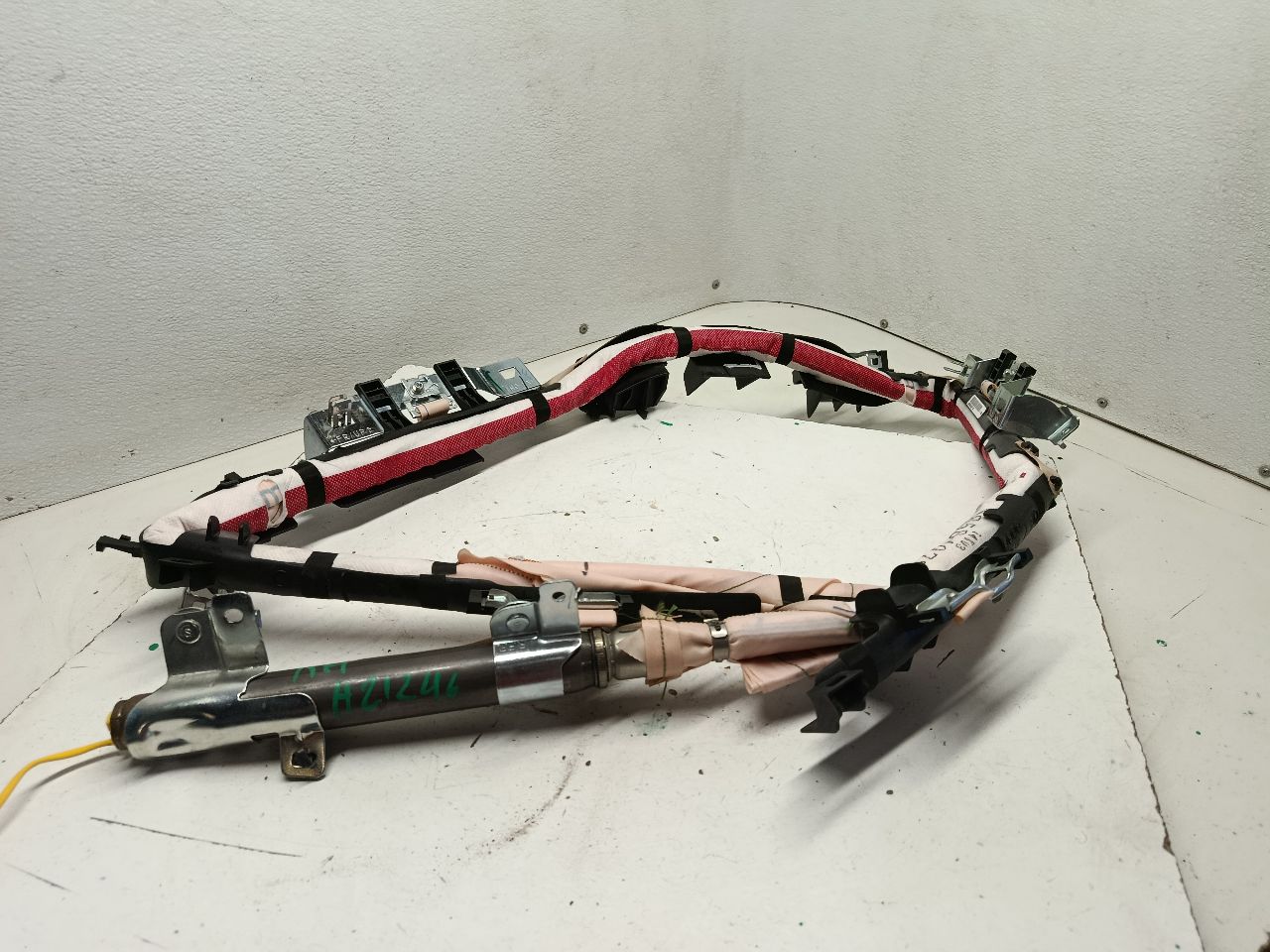 Part image 4