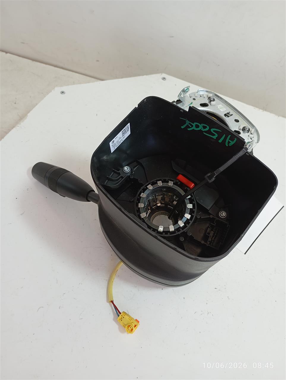 Part image 3