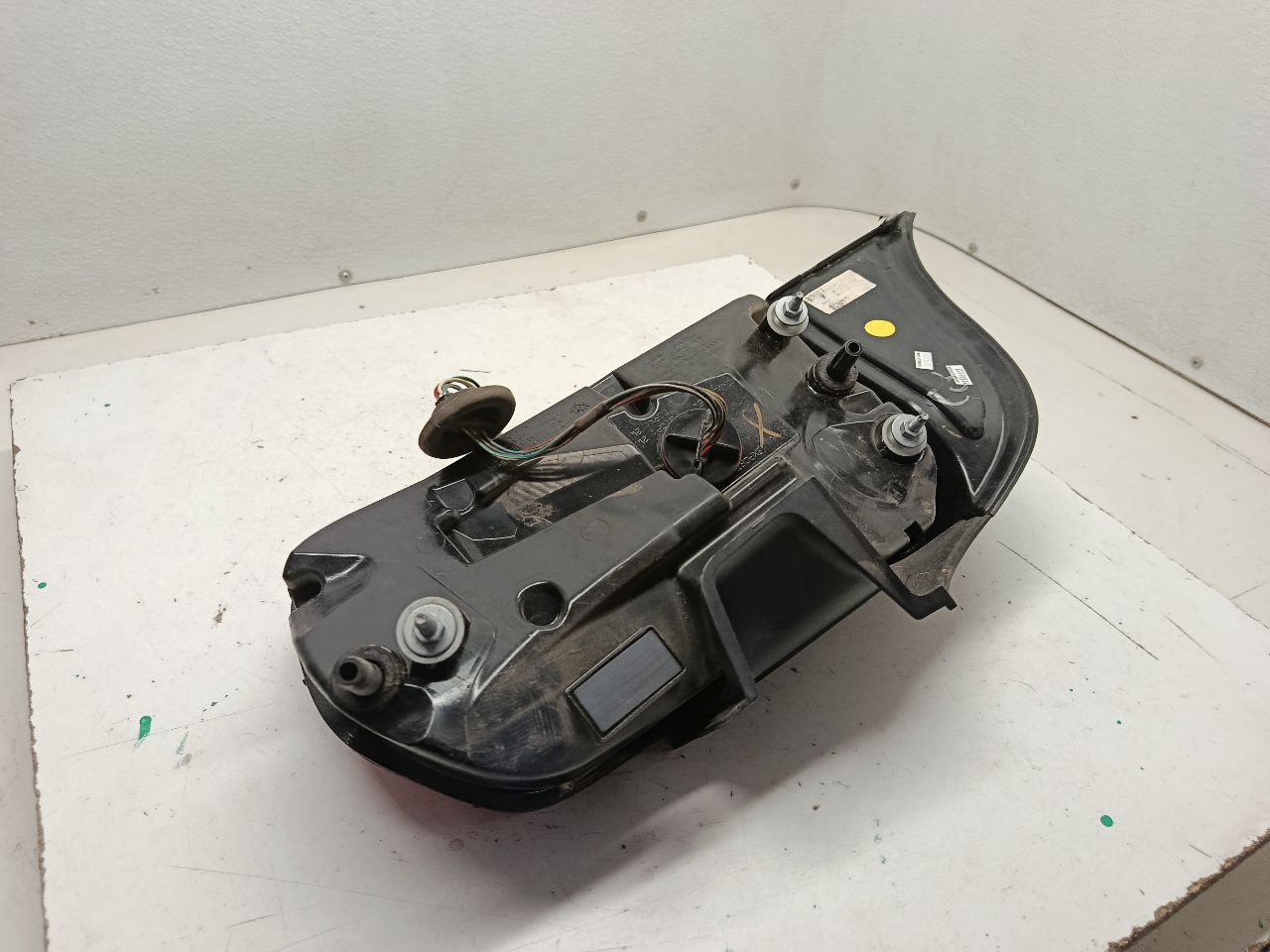 Part image 1
