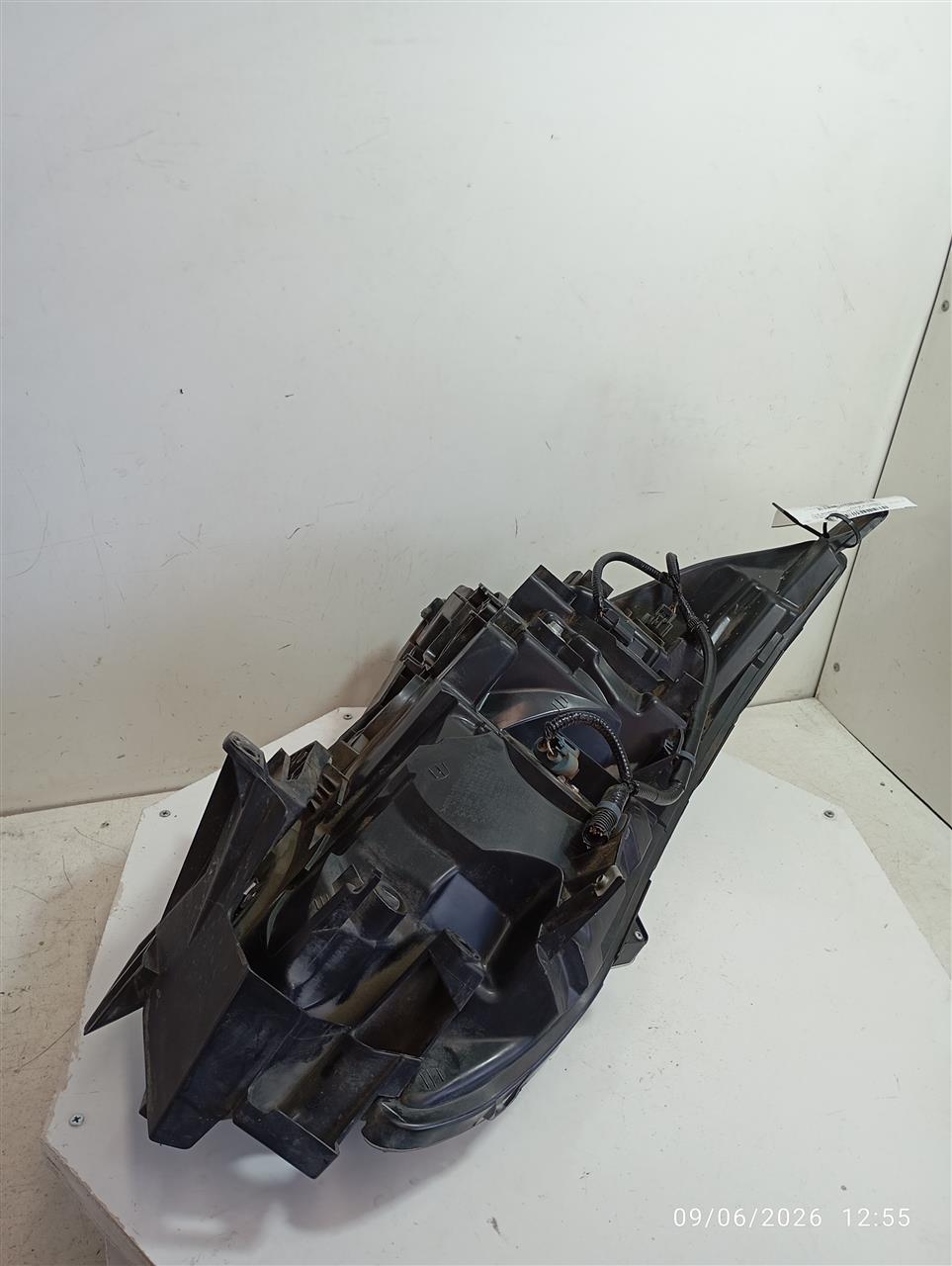 Part image 2