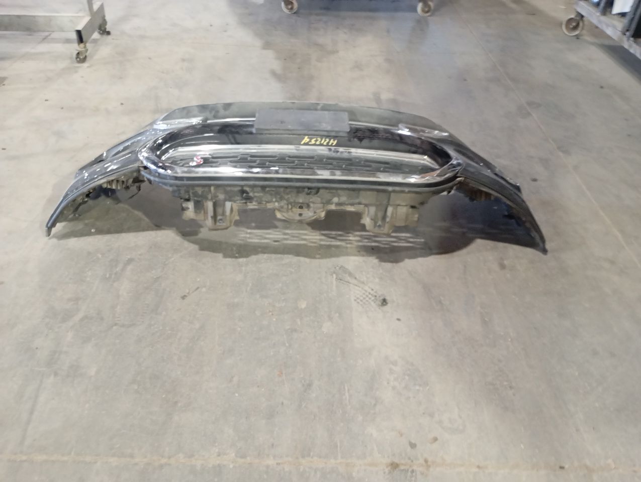 Part image 4