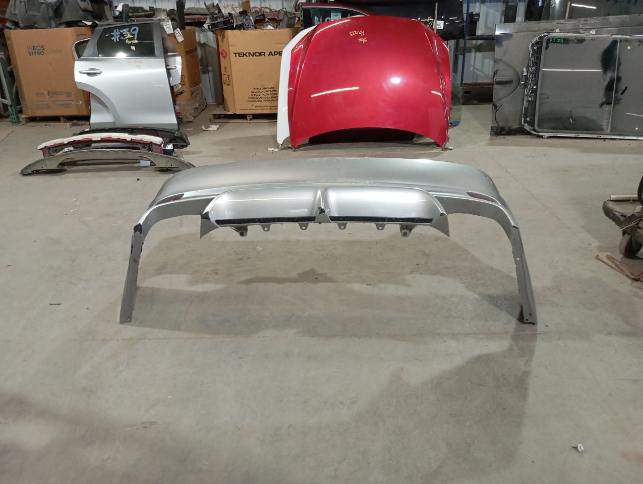 Part image 3