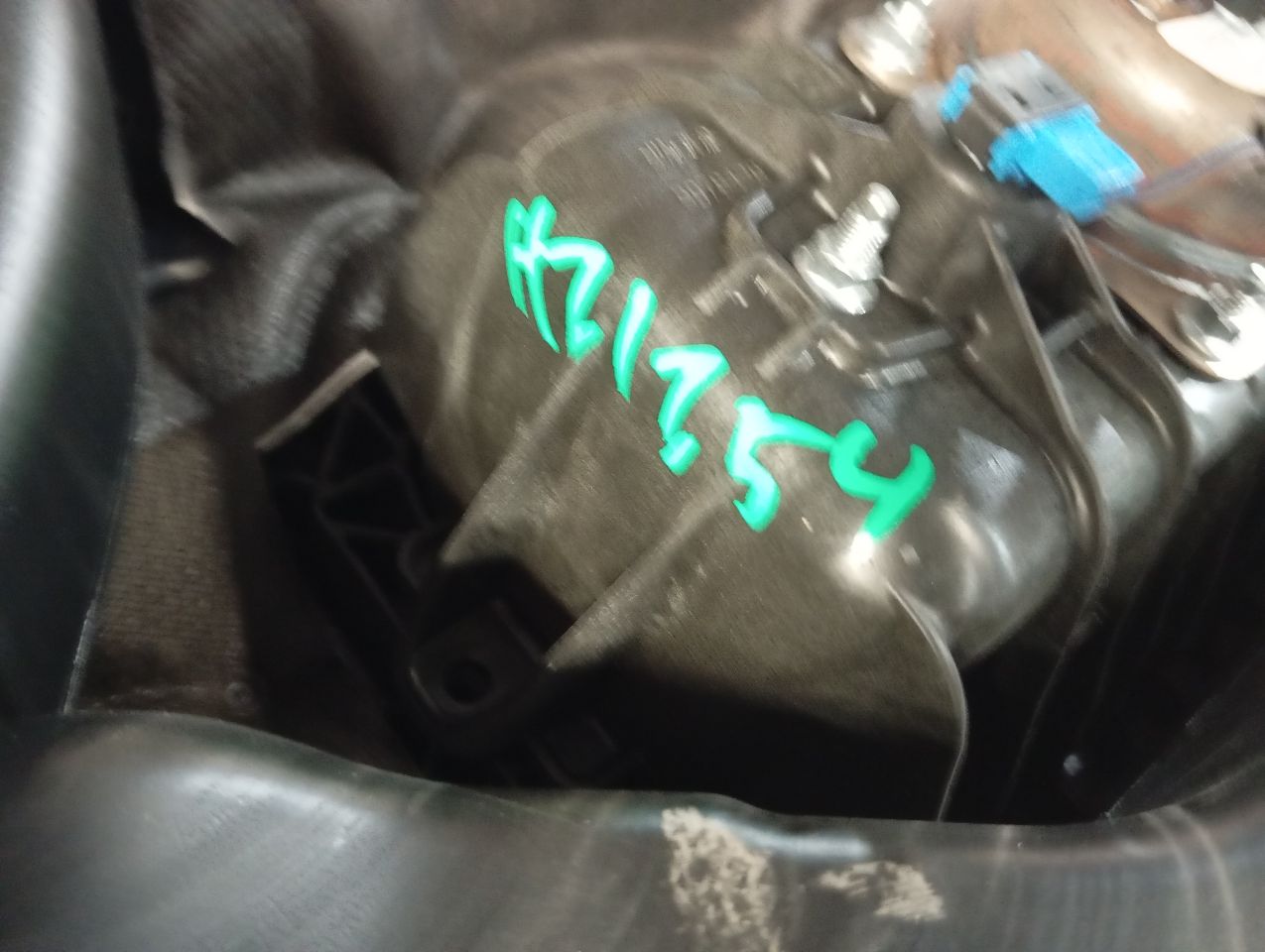 Part image 7