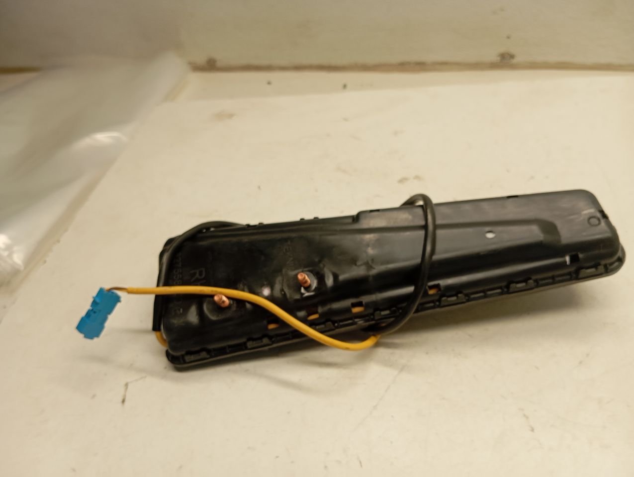 Part image 5