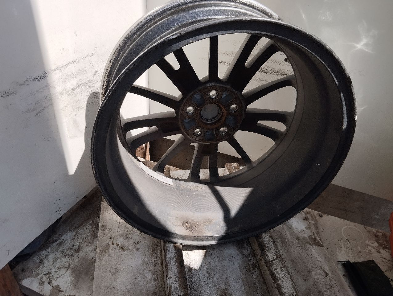 Part image 3
