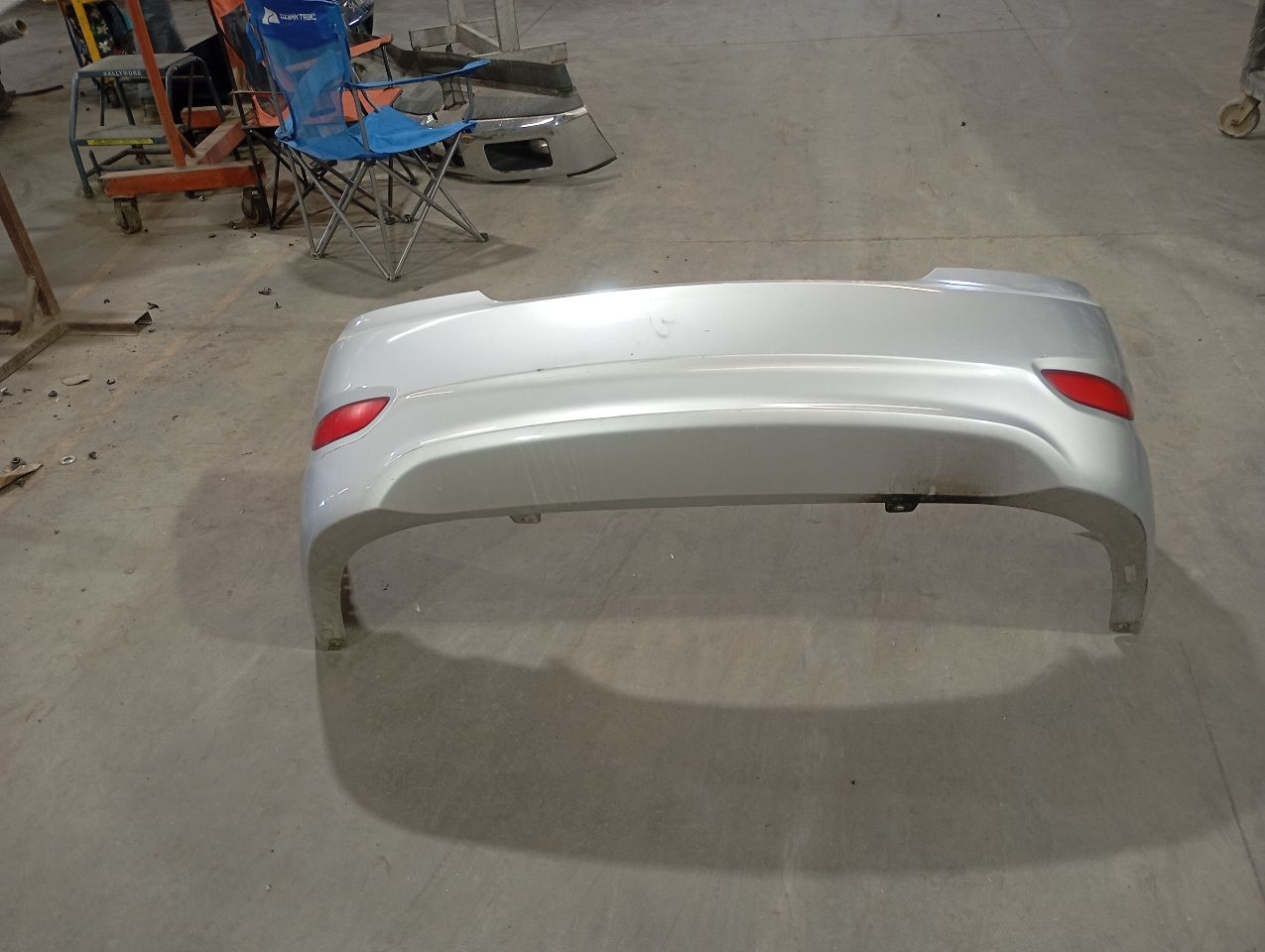Part image 3