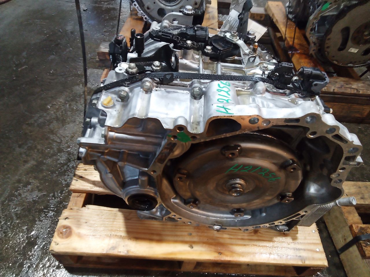 Part image 3