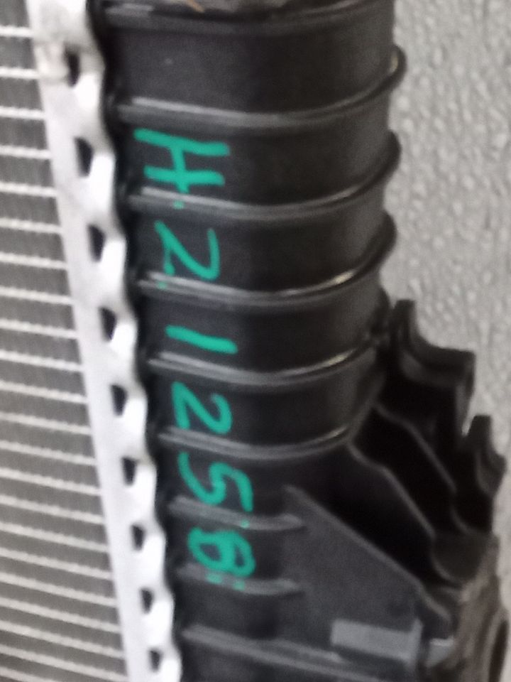 Part image 8