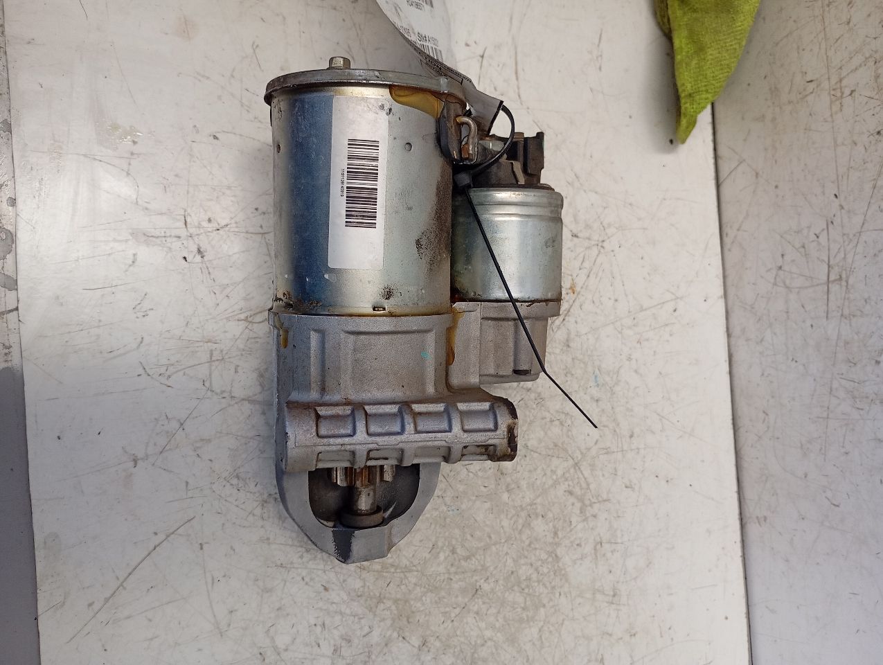 Part image 3
