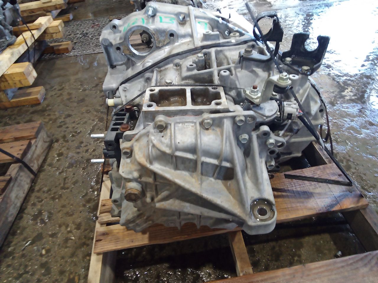 Part image 3