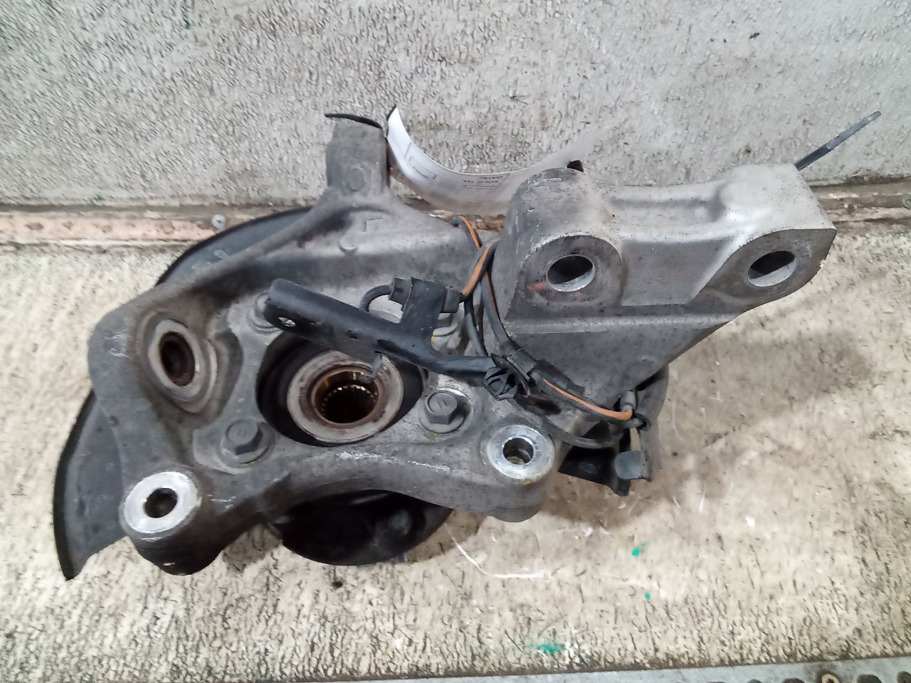 Part image 3