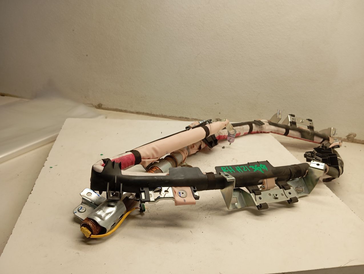 Part image 1