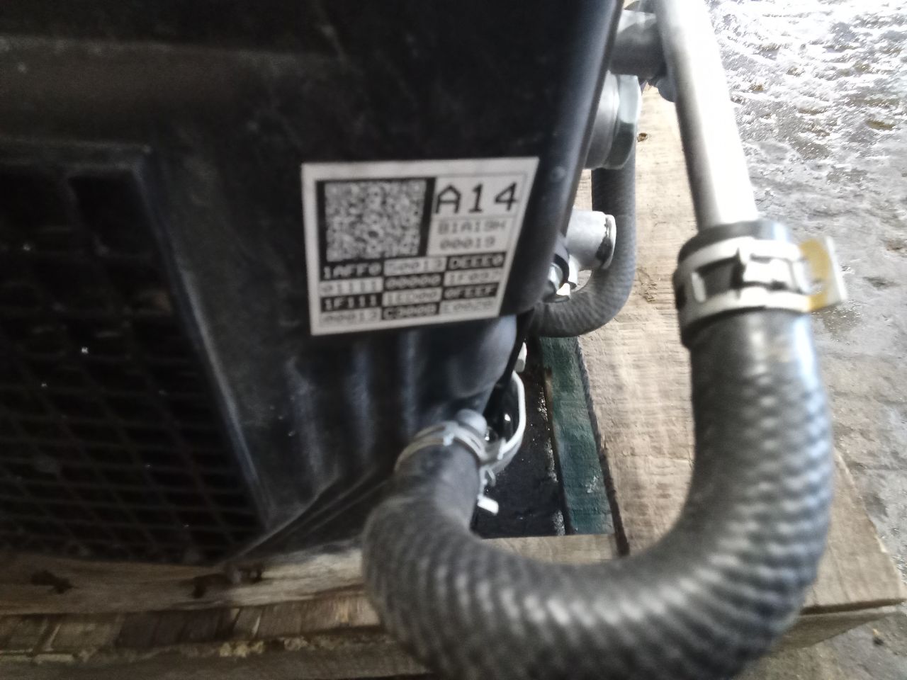 Part image 4