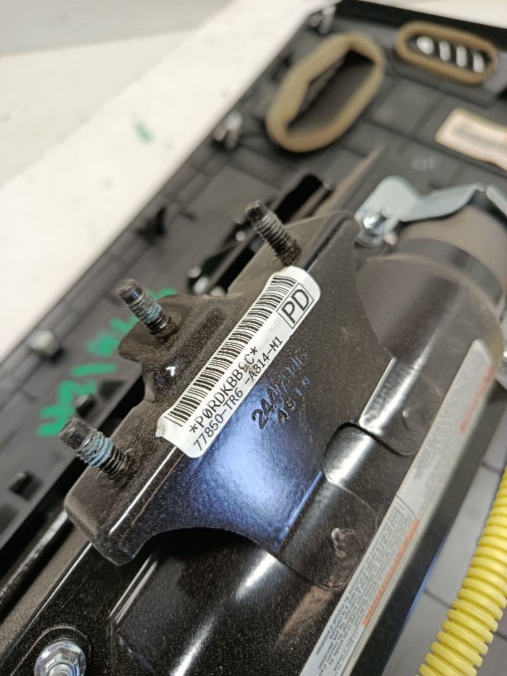 Part image 6