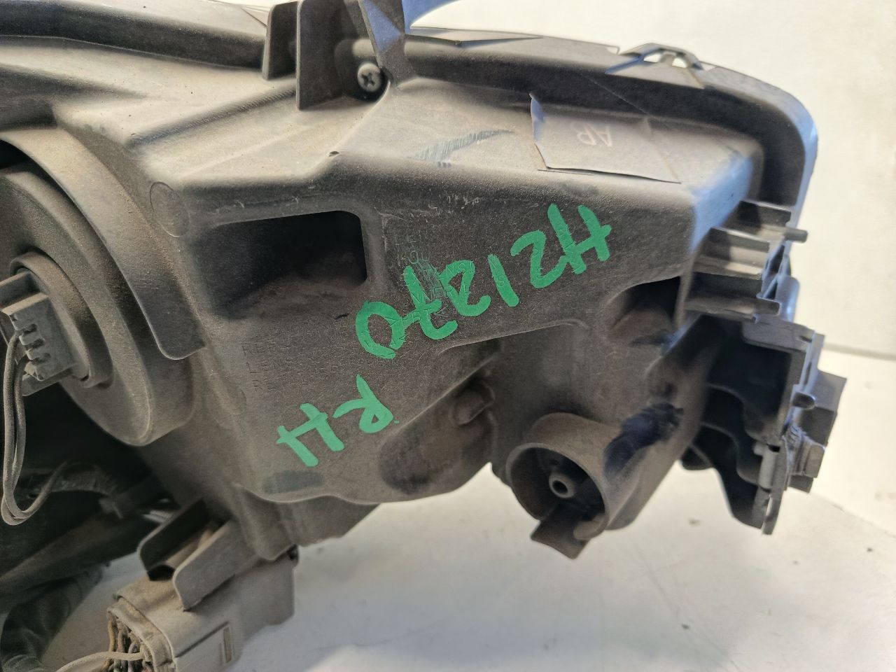 Part image 4