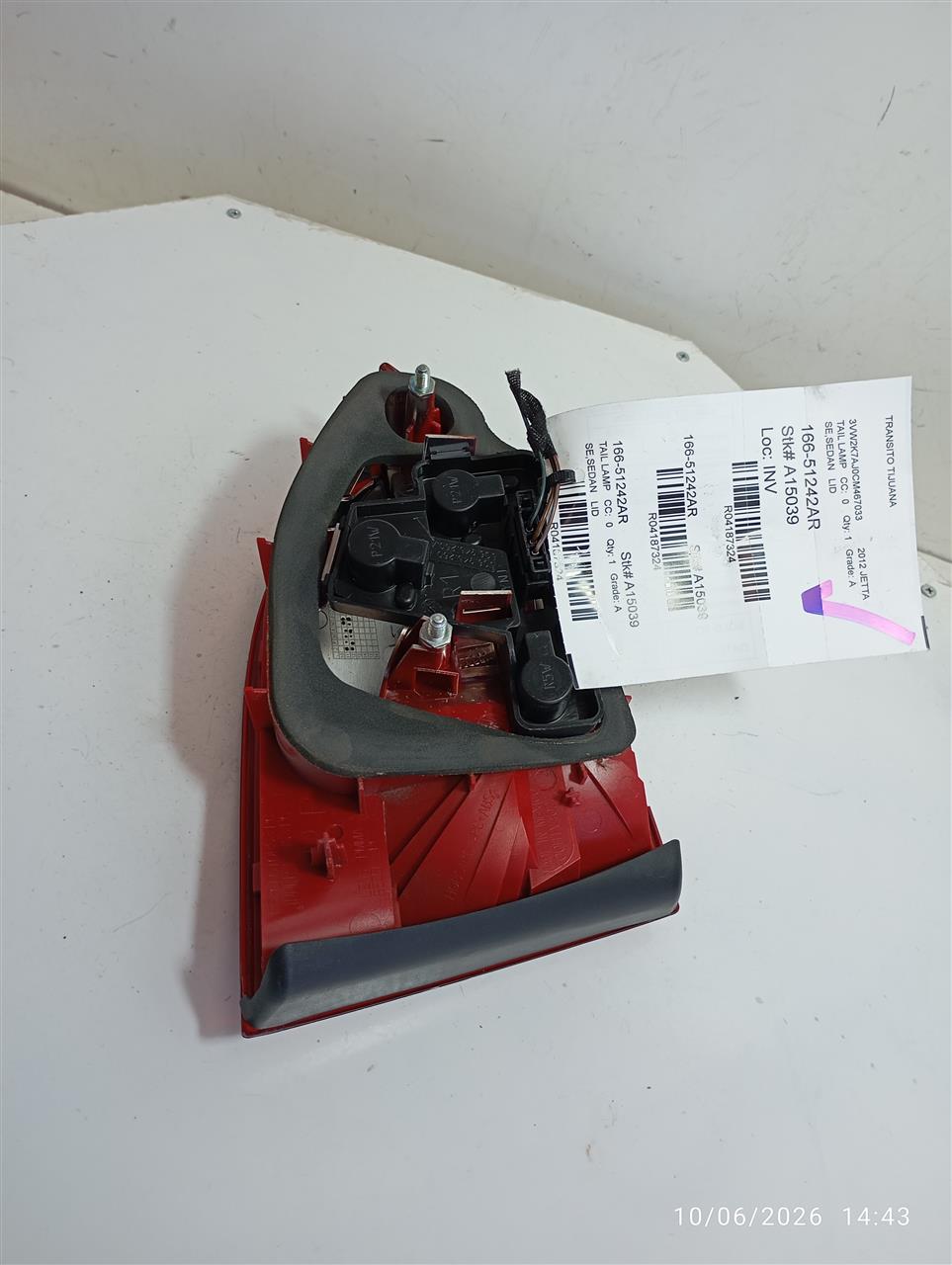 Part image 1