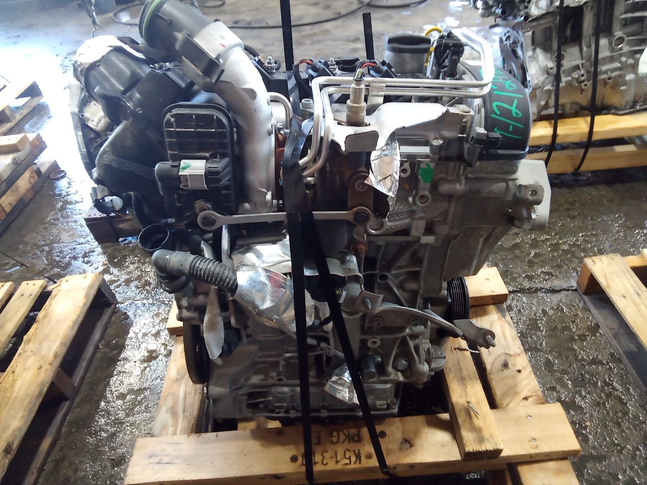 Part image 4