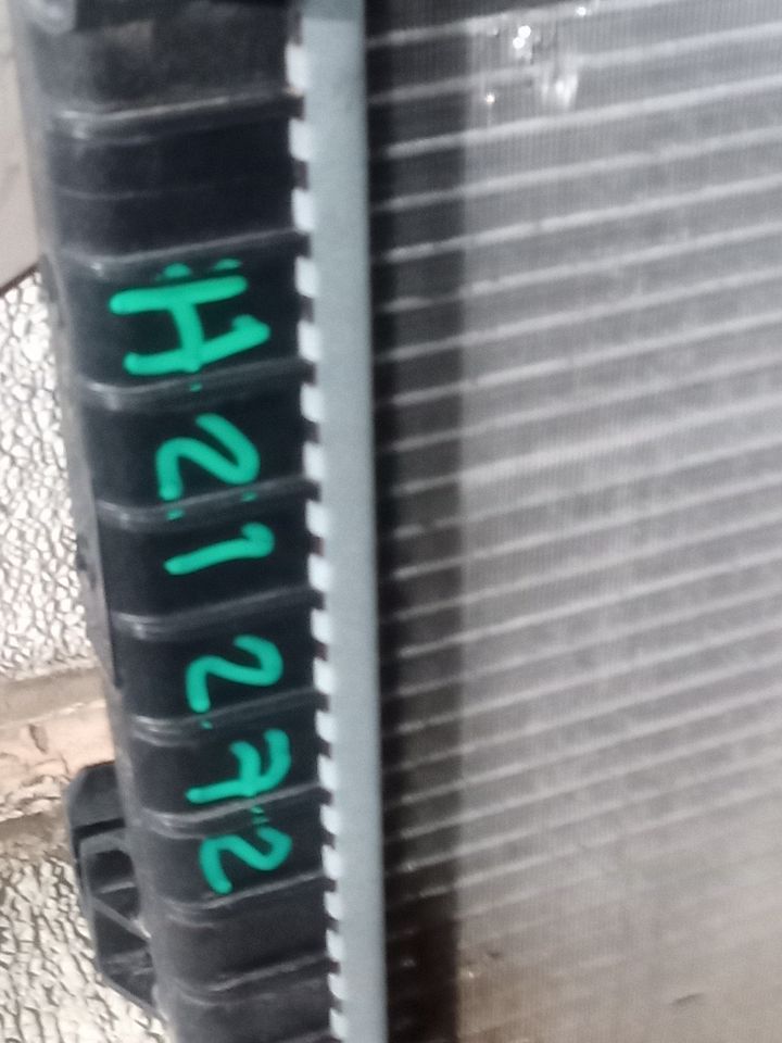 Part image 8