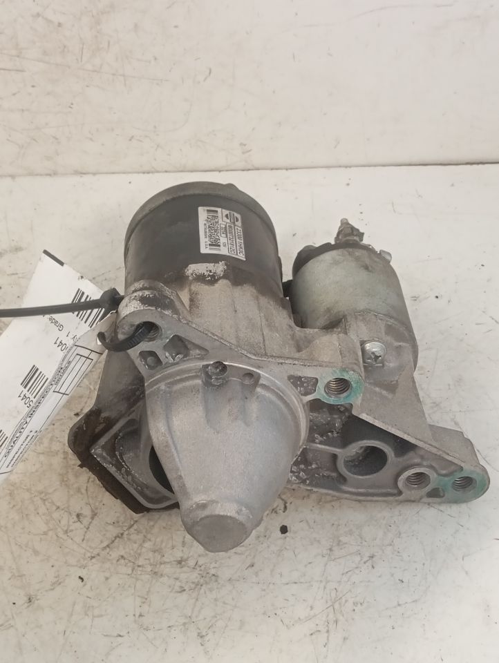 Part image 3