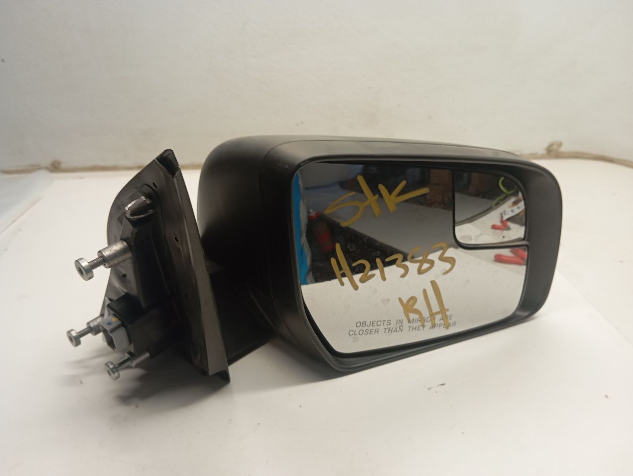 Part image 1